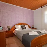 Serenity House 아파트