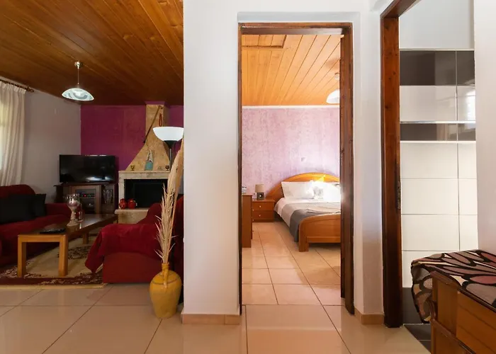 Serenity House Ágios Matthaíos
